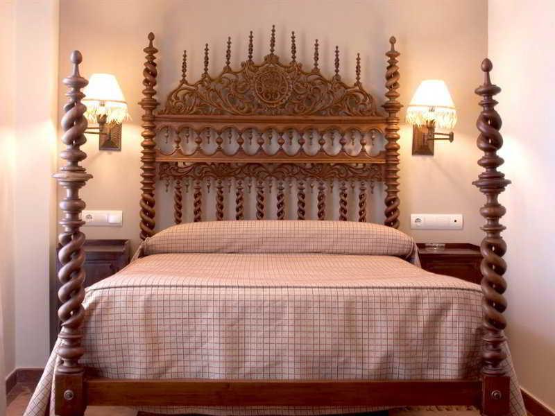 Palacio De Monfarracinos Benavente Rum bild